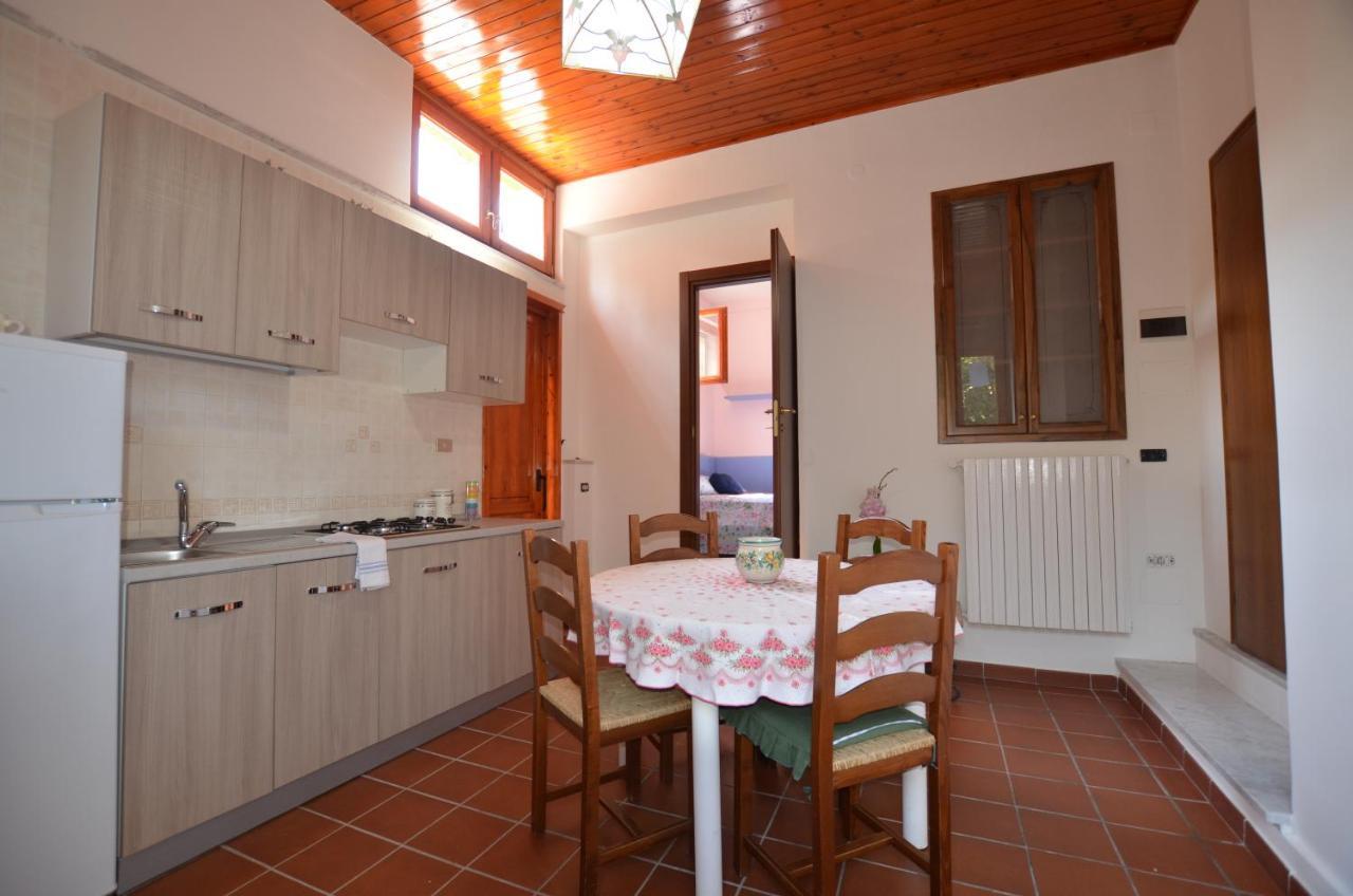 Olindo Apartment E Cristina Apartments Vico Equense Εξωτερικό φωτογραφία