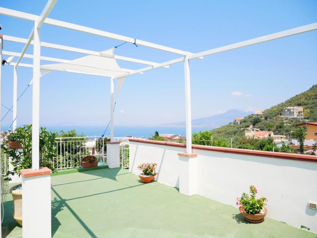 Olindo Apartment E Cristina Apartments Vico Equense Εξωτερικό φωτογραφία