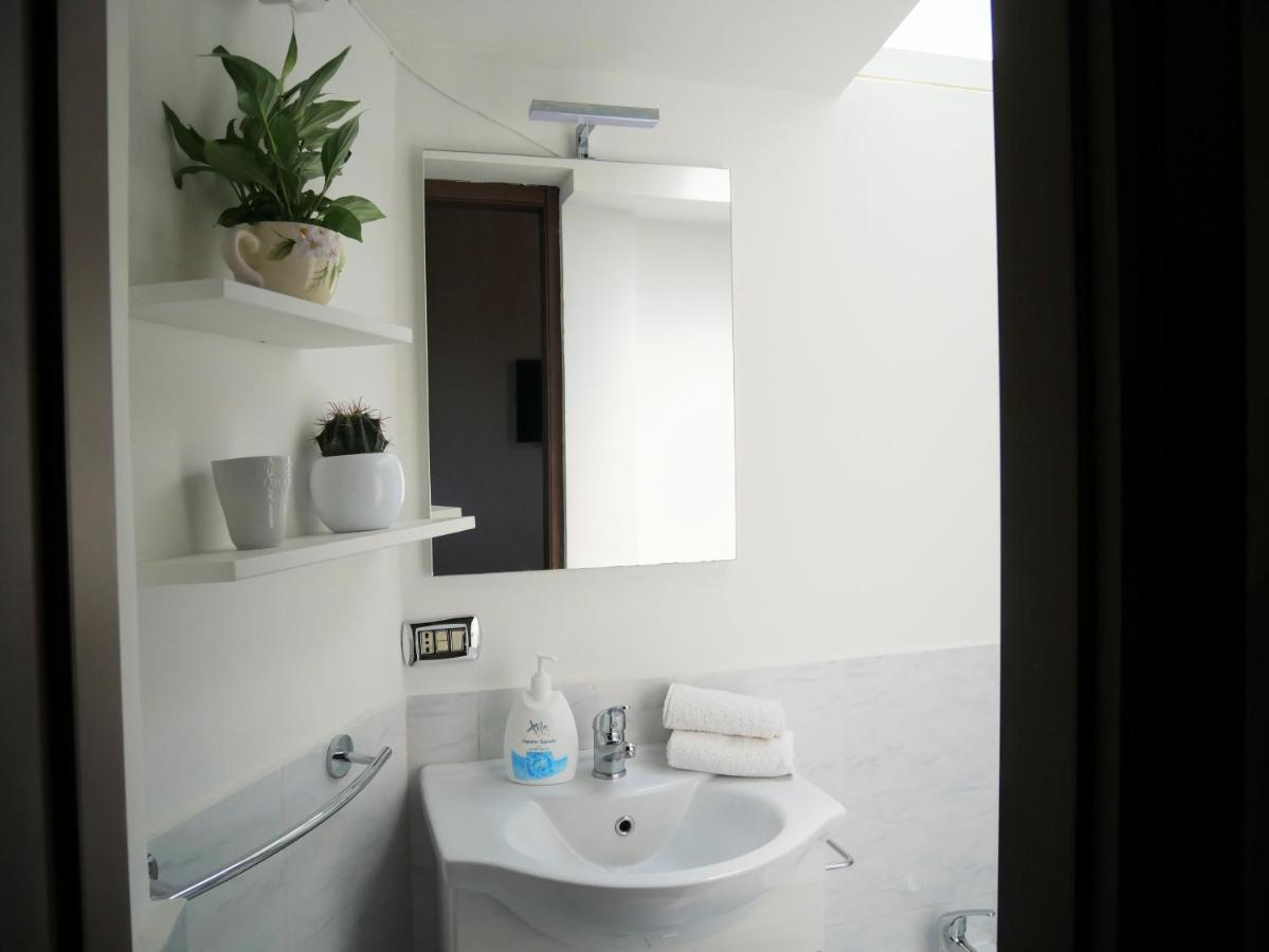 Olindo Apartment E Cristina Apartments Vico Equense Εξωτερικό φωτογραφία