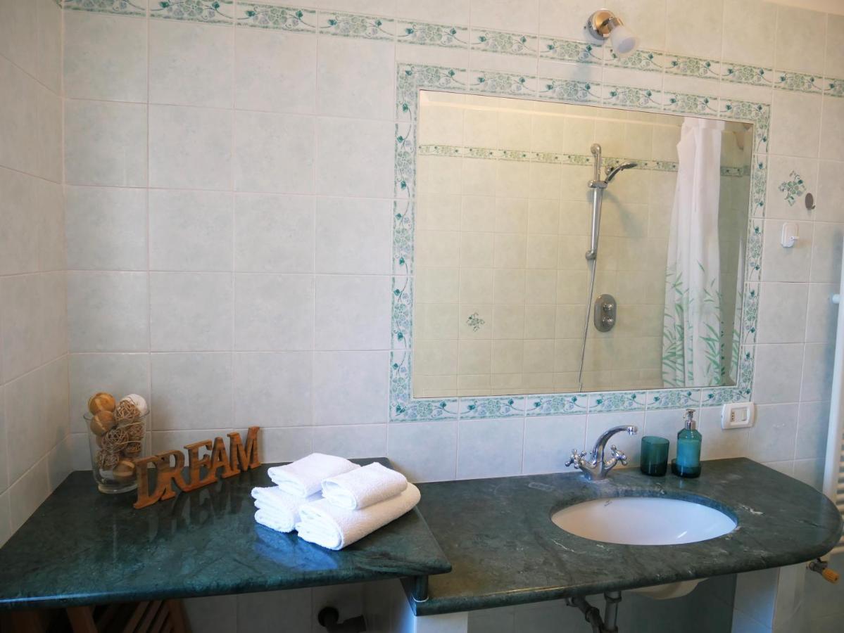 Olindo Apartment E Cristina Apartments Vico Equense Εξωτερικό φωτογραφία